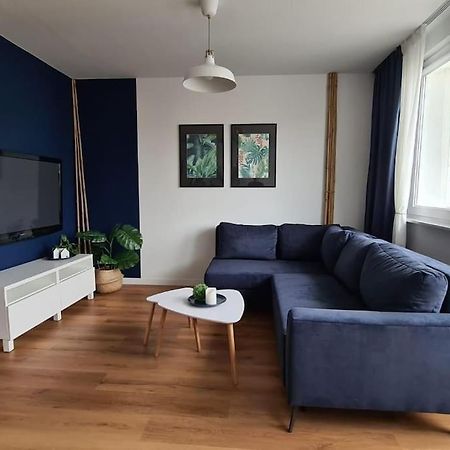 Sloneczny Apartament W Centrum Gdyni 2 Pokojowy Gdynia Extérieur photo